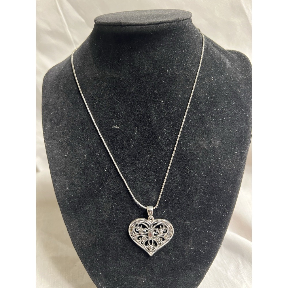 Silver-tone Heart Charm Pendant with Black Stones Necklace Metal Lobster Closure